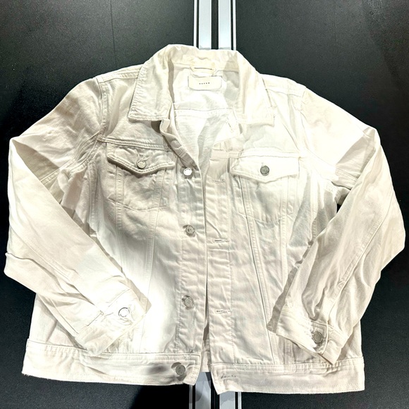 Blank NYC White Oversized Jean Jacket - Picture 1 of 3